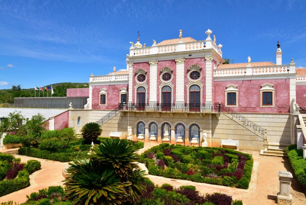 Pousada Palacio De Estoi - Small Luxury Hotels Of The World Bagian luar foto The front facade of the theatre